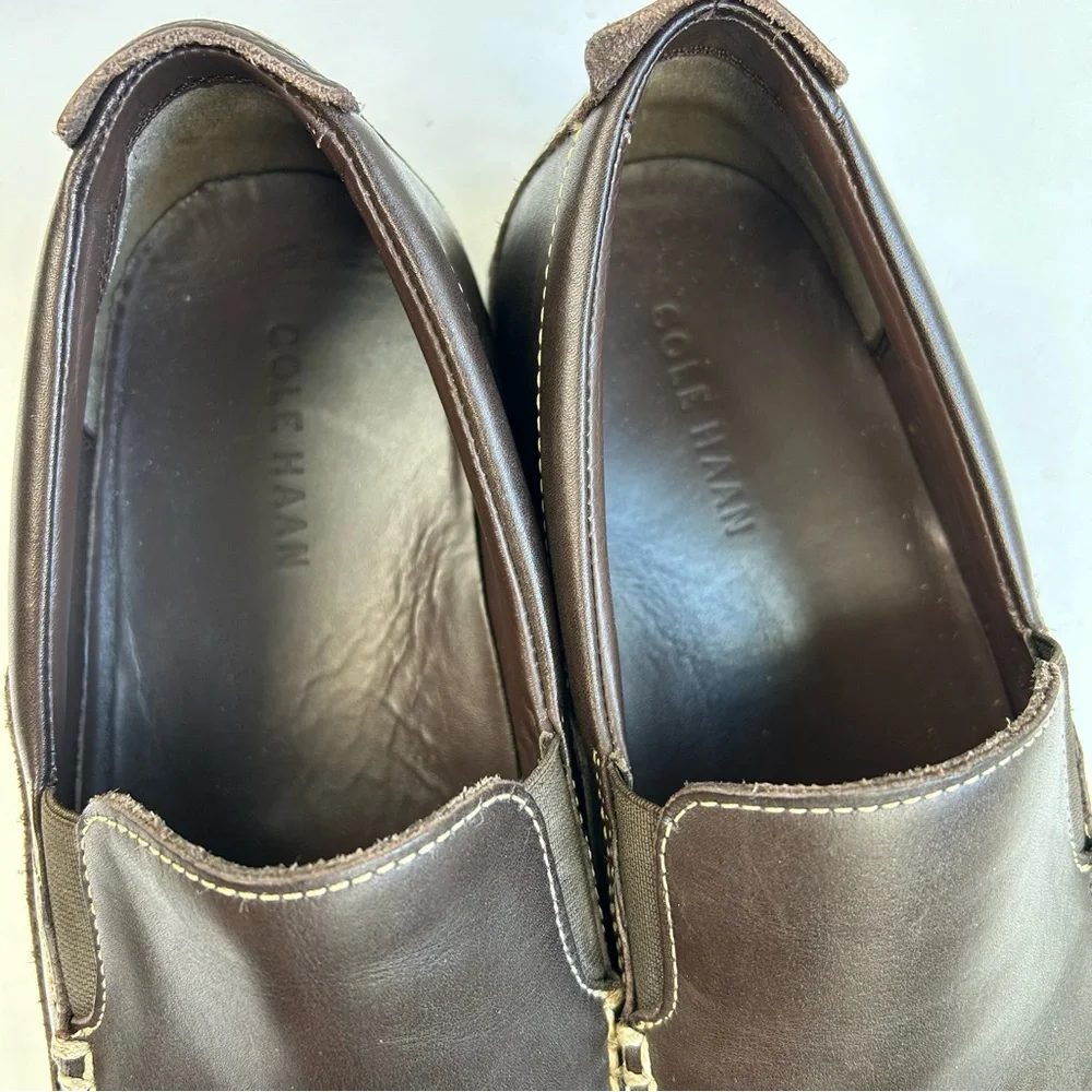 Cole Haan Tucker Venetian Slip On French Roast Leather Loafer Office Preppy